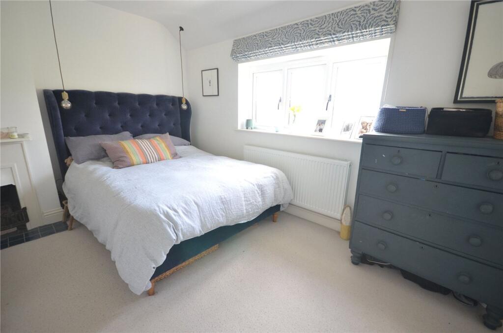 House in Waverley, Spreakley, Frensham - View 5