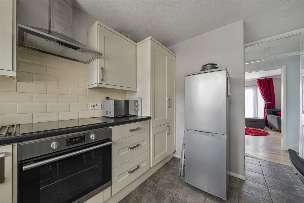 House in Dartford - View 5