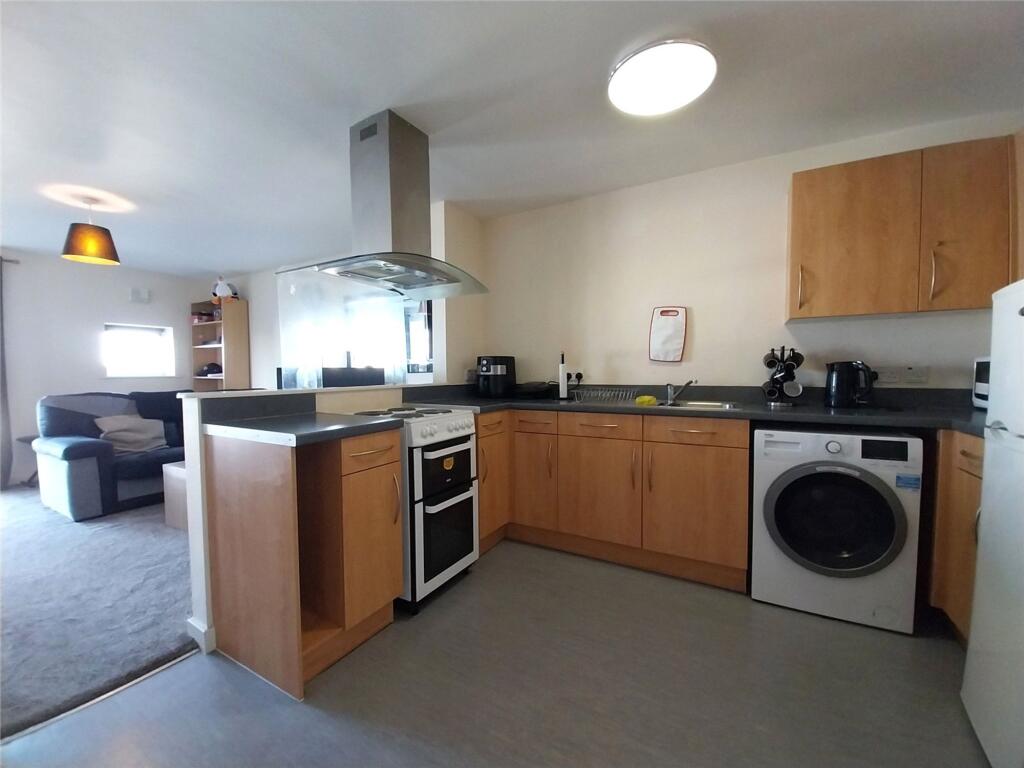 Apartment in Middlesbrough - View 5