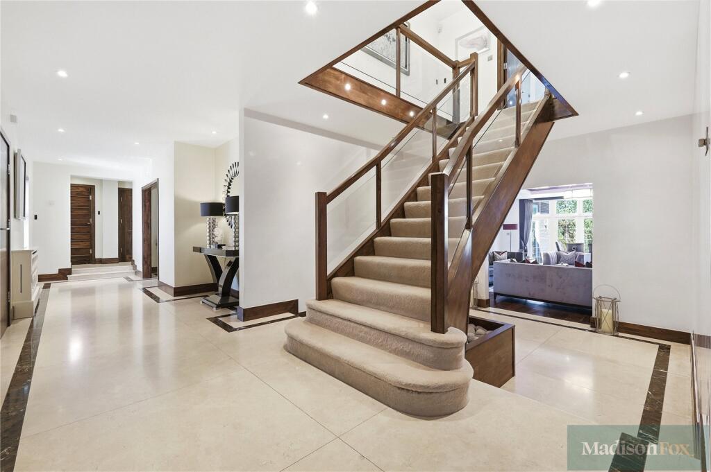 House in Ilford - View 2