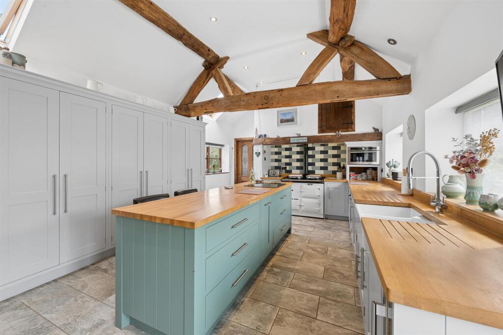 Higher Netley Barn, Higher Netley, Netley, Dorrington, Shrewsbury, SY5 7JY photo 4