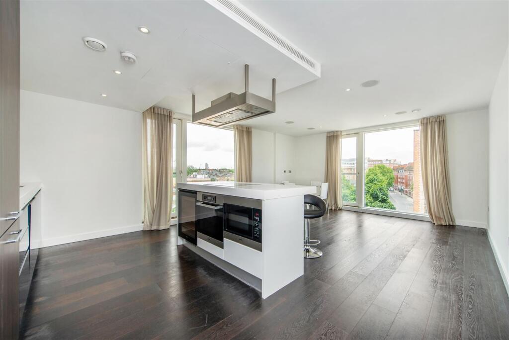 Main image of property: Moore House, Gatliff Road, Grosvenor Waterside, London SW1W