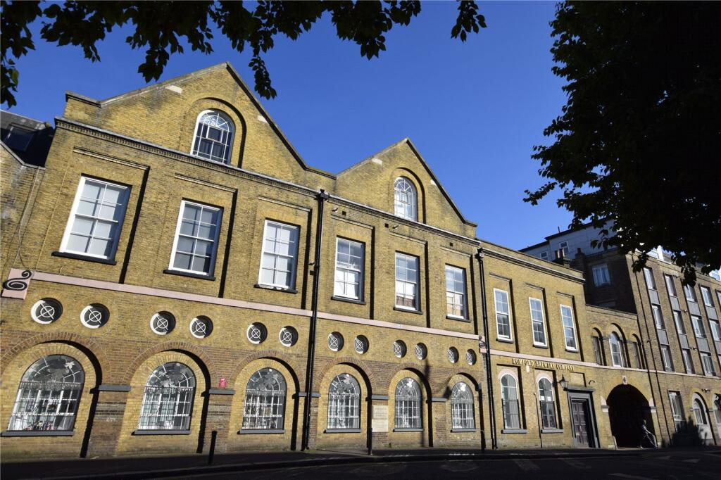 Main image of property: The Gatehouse, High Street, Romford, RM1