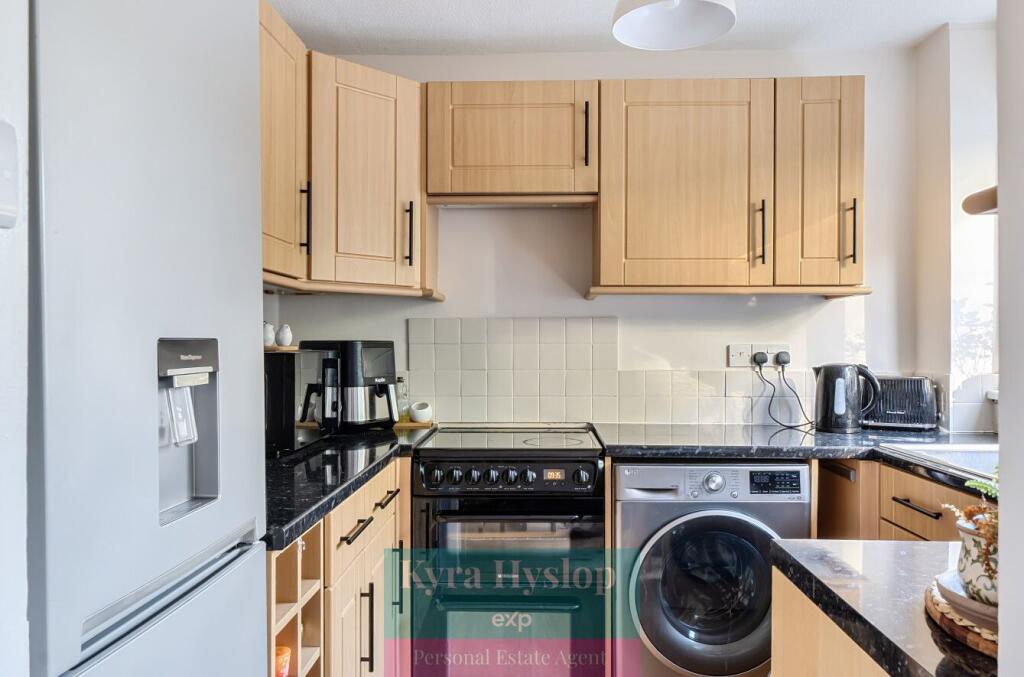 House in Exeter - View 5
