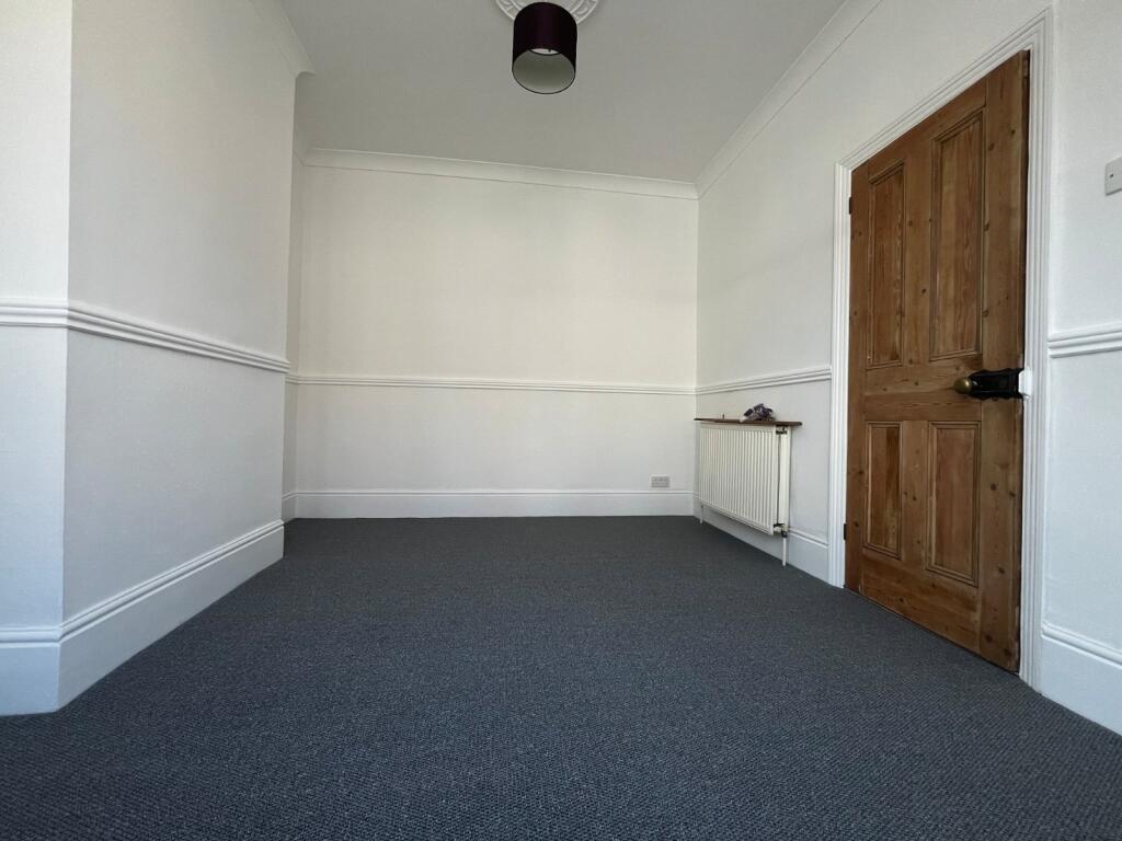 House in Portsmouth - View 3