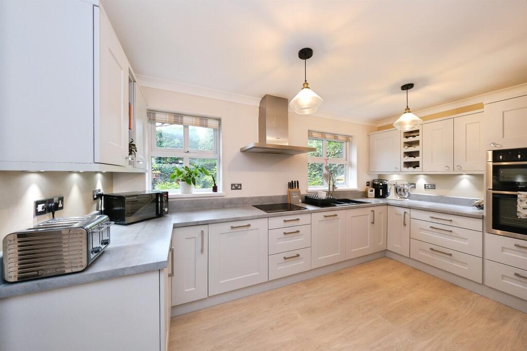House in Nottingham - View 4