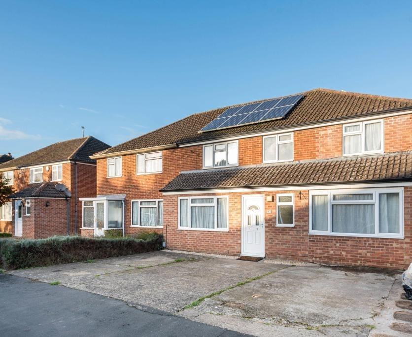 Main image of property: Lock Crescent, Kidlington, OX5