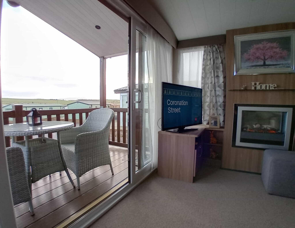 2016 Swift Bordeaux Escape, Meadows Retreat Lodge Park, Cockermouth, Cumberland, CA13 photo 4