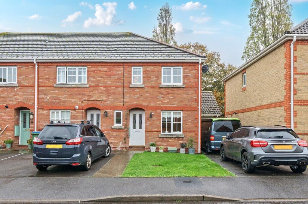 Main image of property: Poinsettia Close, Titchfield Park, Hampshire, PO15