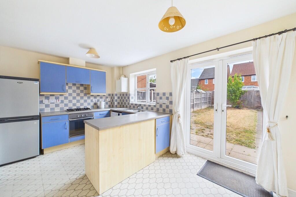 House in Warwick, Whitnash - View 5