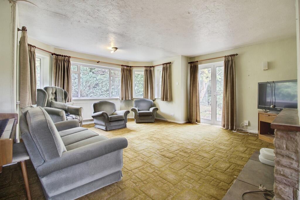 Additional image 2 of Barn Close, Welwyn Garden City