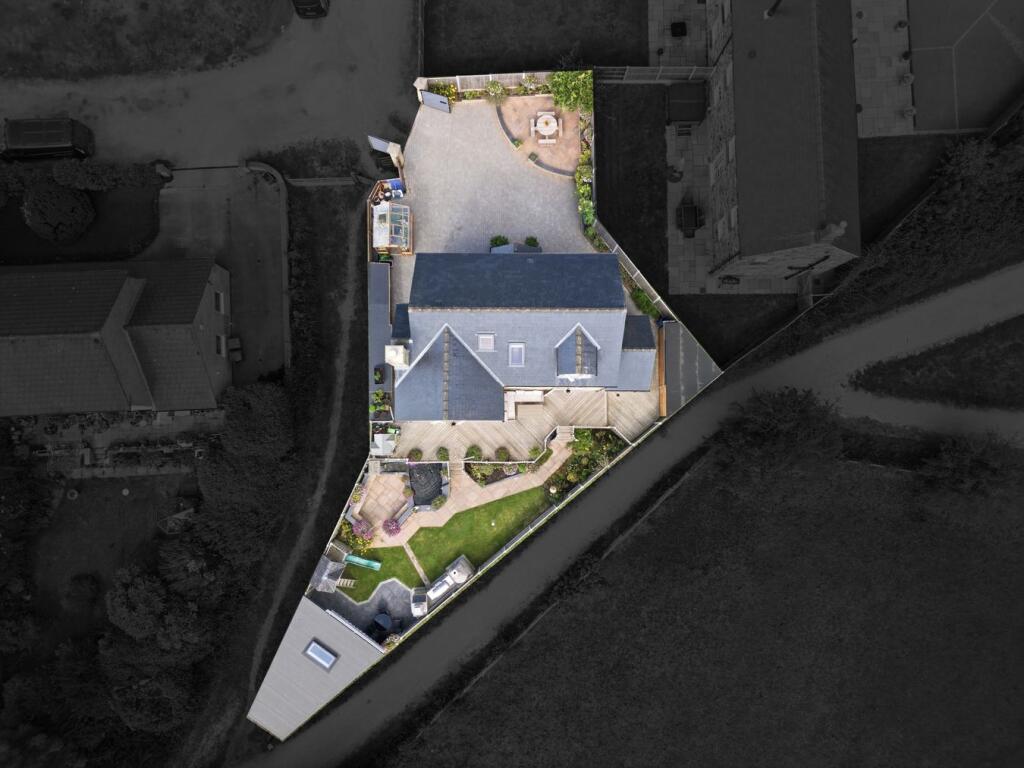 House in Bolsover, Tibshelf - View 3