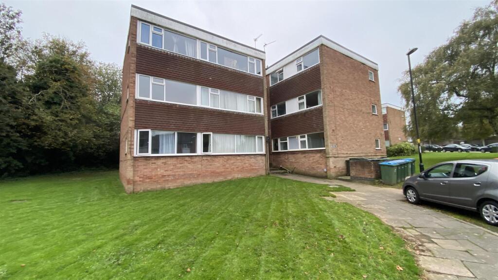 Main image of property: Greendale Road, Whoberley, Coventry, West Midlands, CV5