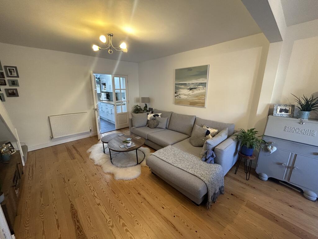 House in Swindon - View 5