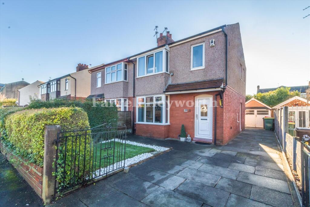 3-bed house on Farringdon Lane, Ribbleton, Preston, £185,000