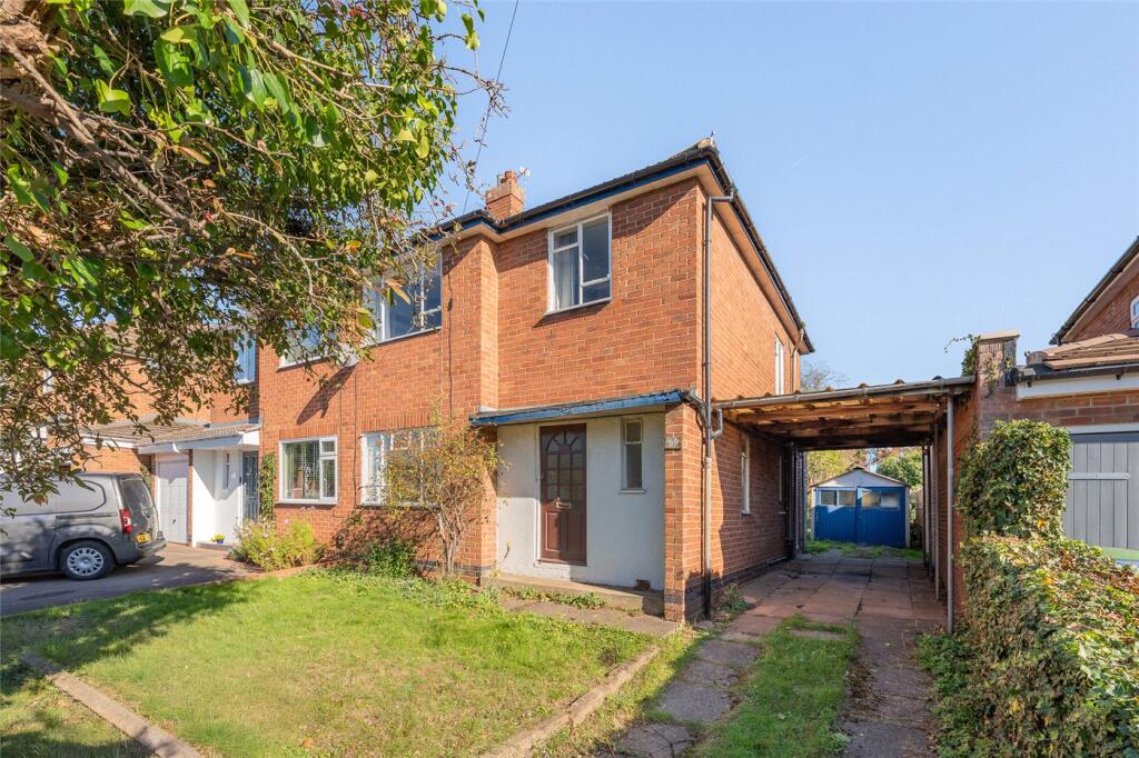 Main image of property: Stirling Avenue, Leamington Spa, Warwickshire, CV32