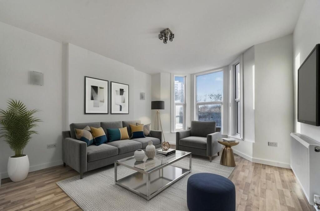 Main image of property: Clifford Road, London, SE25