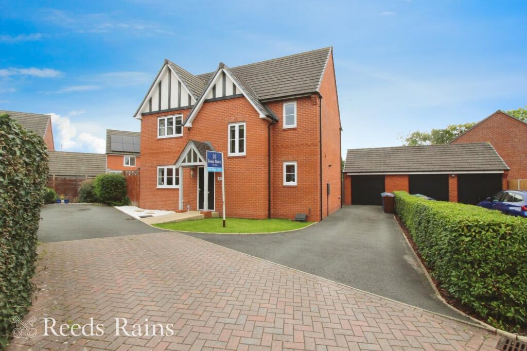 4-bed detached on Dunnerholme Avenue, Buckshaw Village, Chorley, Lancashire, PR7, £375,000