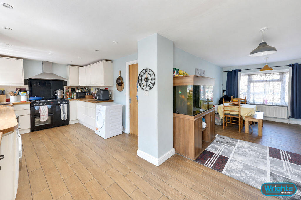 House in Bath, Trowbridge - More