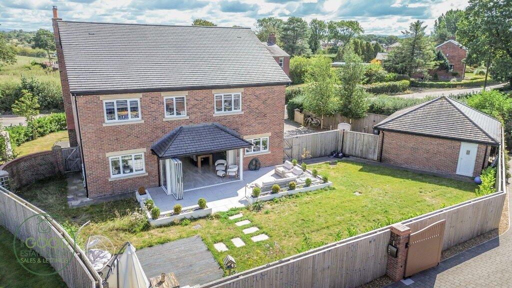 House in Preston - View 2