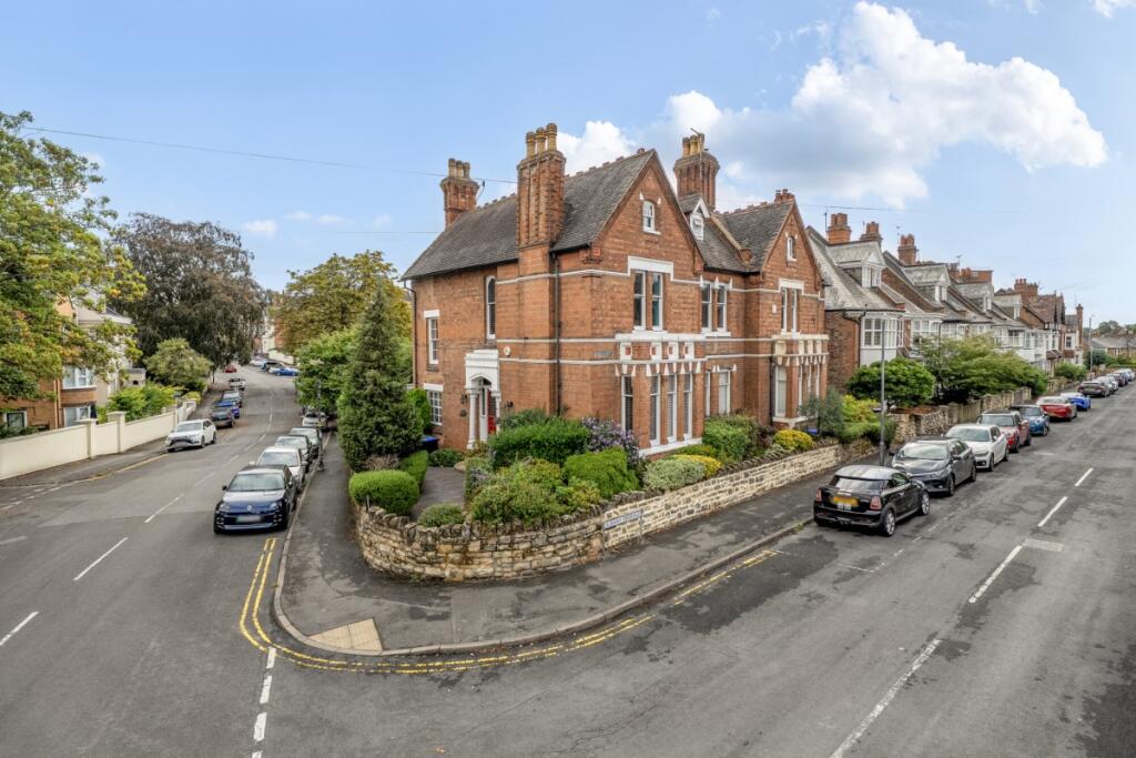 Main image of property: Beauchamp Hill Leamington Spa CV32