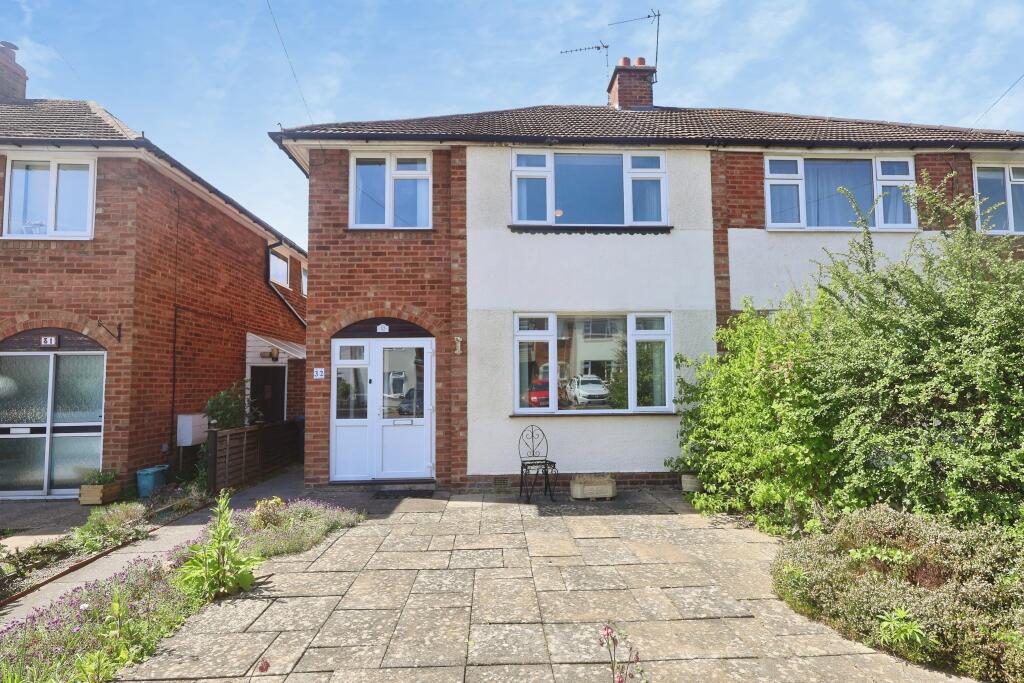 Main image of property: Halford Road, Stratford-upon-Avon, CV37
