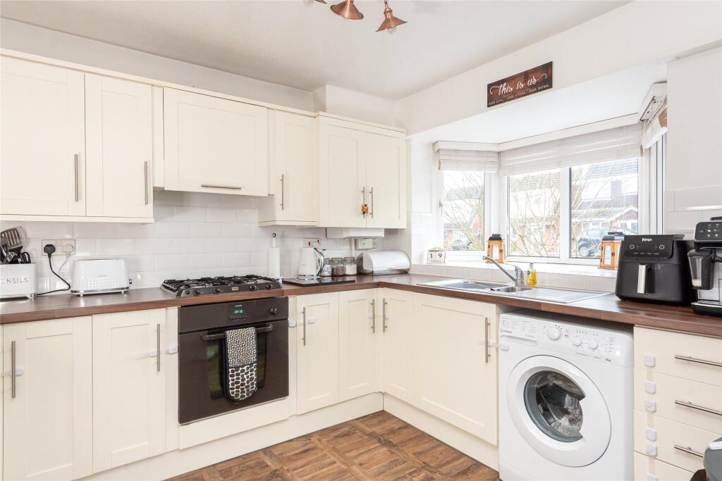 Ringwood Close, Kempston, Bedfordshire, MK42 photo 4
