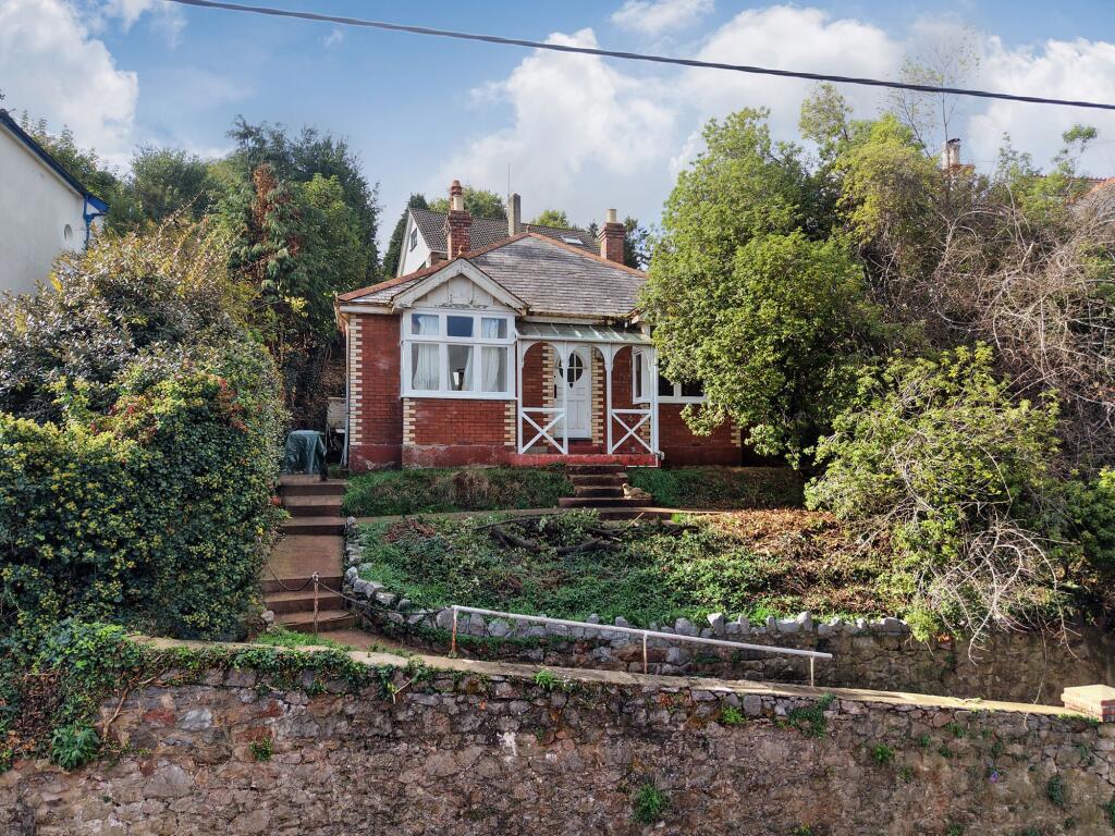 3-bed bungalow on Higher Brimley Road, Teignmouth, TQ14, £300,000