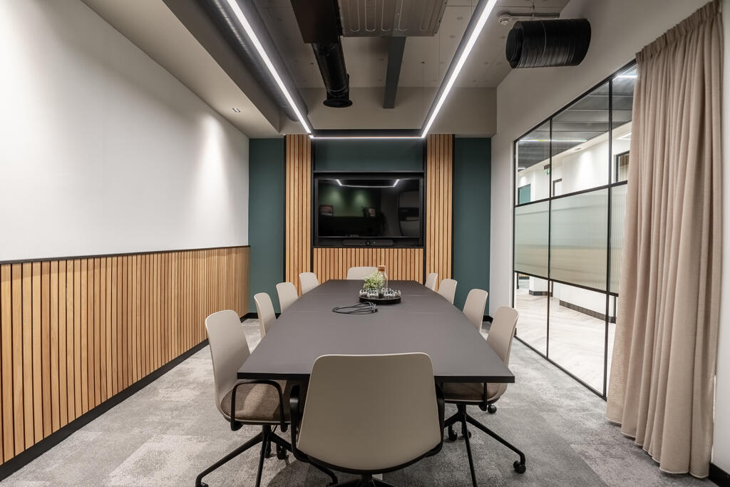 Meeting Rooms