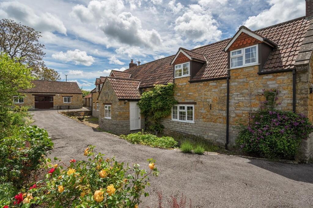 Additional image 21 of Clanville