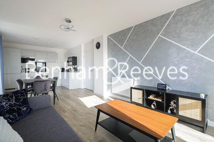 Main image of property: Vousden Grove, London, SE28