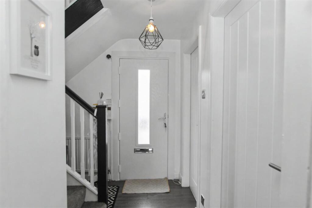 House in lanark, Braxfield Farm - View 2