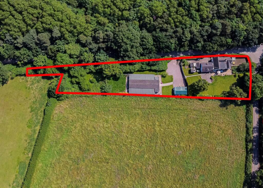 House in South Staffordshire, Lapley, Stretton and Wheaton Aston - View 3