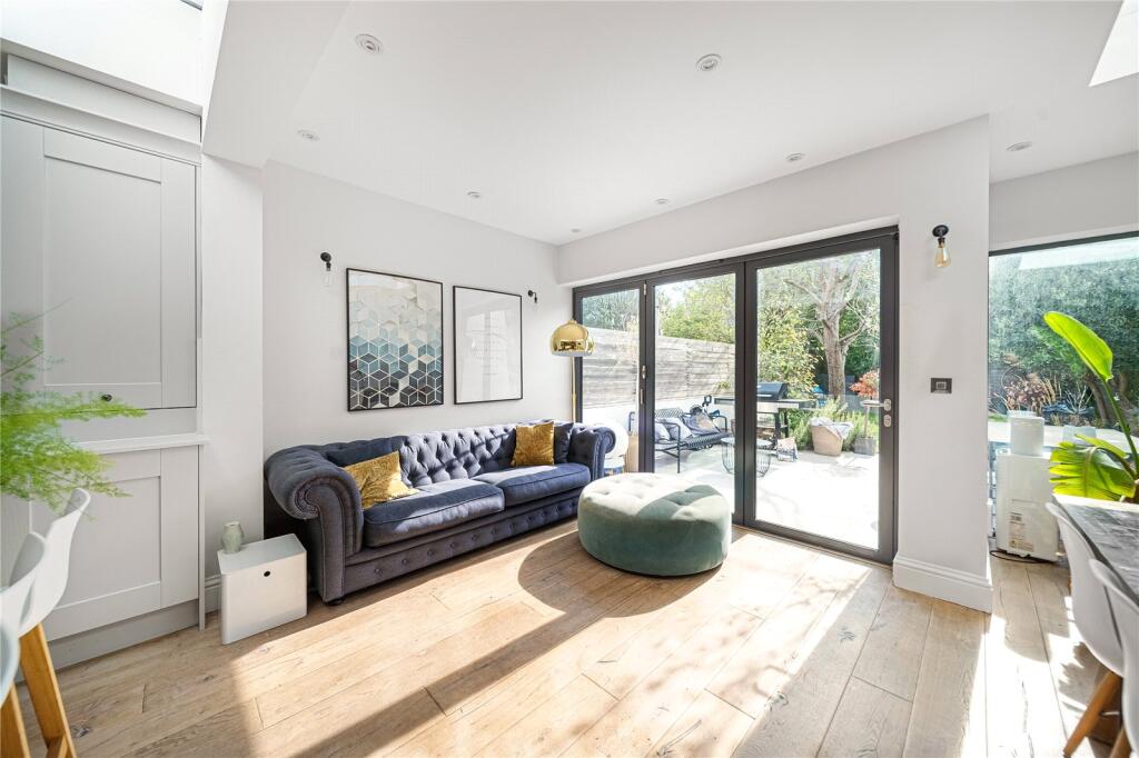 House in London - More