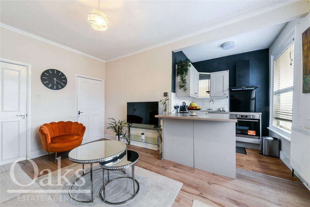 Apartment in Croydon - View 2