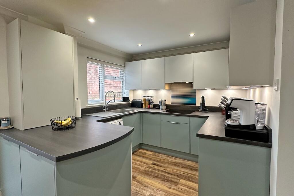 House in Bray, Windsor and Maidenhead - View 5