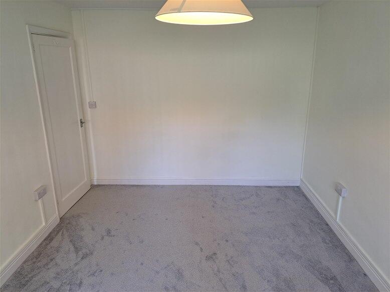 Apartment in Birmingham, Sutton Coldfield - More
