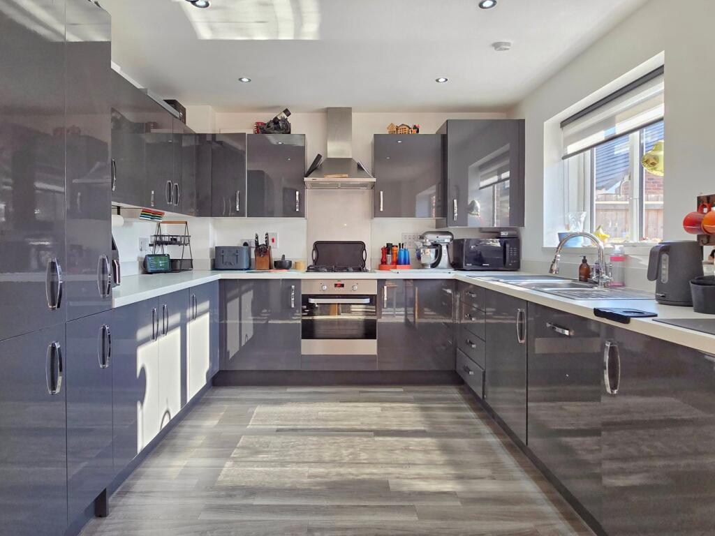 Robinson Avenue, Houghton Conquest, Bedfordshire, MK45 photo 4