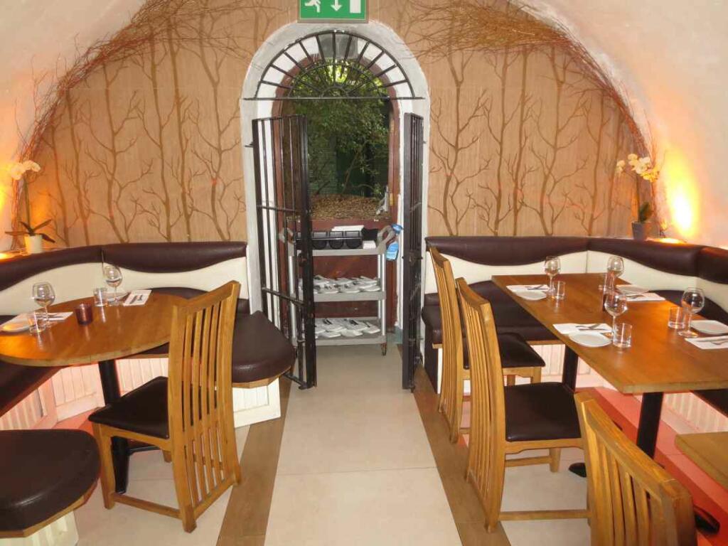 Additional image 7 of W-320208 - La Perla, 12a North Parade, Bath BA2 4AL