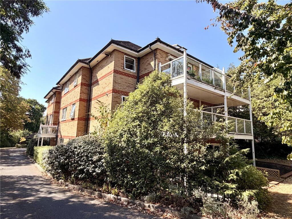 Main image of property: Park Court, 90 Bournemouth Road, Poole, BH14
