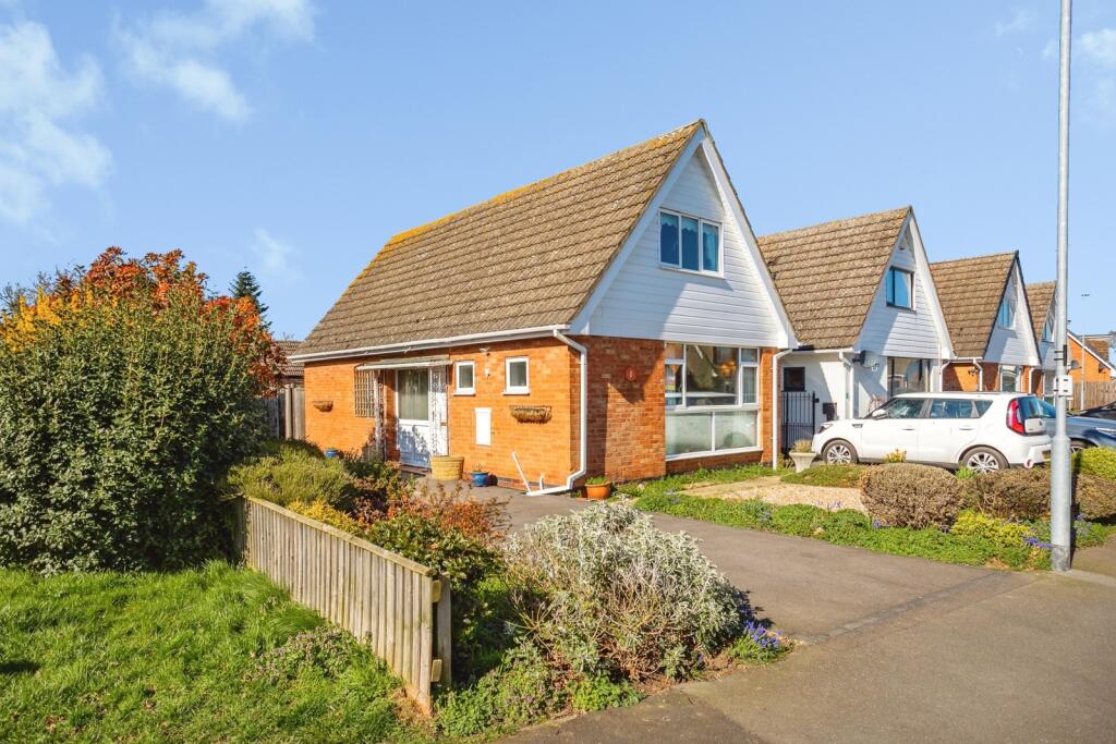 Main image of property: Cox Drive, Bottesford, Nottingham, Leicestershire, NG13