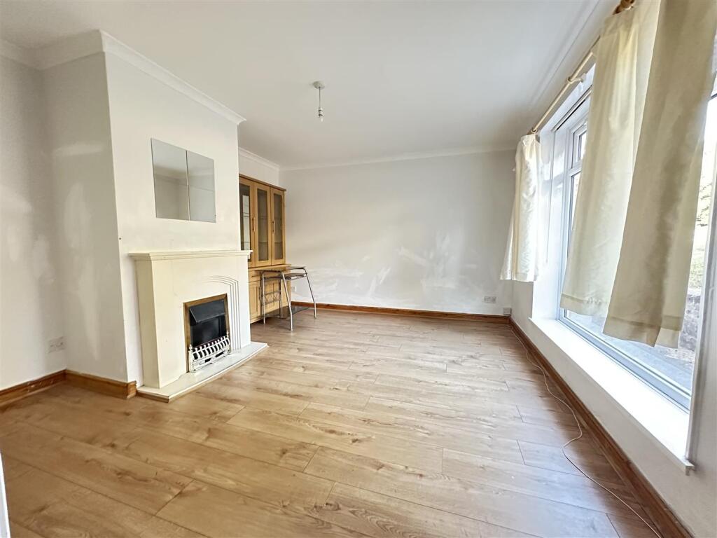 House in Bath - View 4