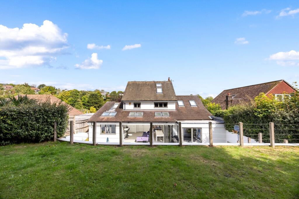 House in Brighton, Withdean - View 2