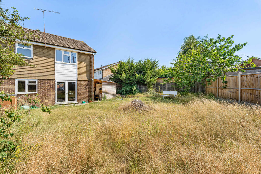Enstone Road, Woodley, RG5 - View 2