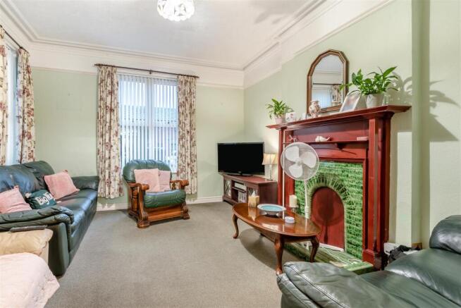 8672402-interior08.jpg