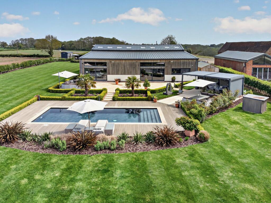 Main image of property: Draycote Road, Bourton-On-Dunsmore, Rugby, Warwickshire