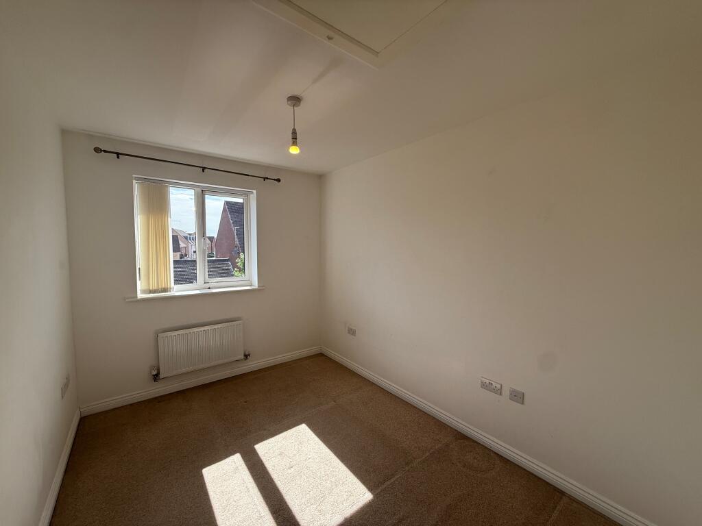 Apartment in Milton Keynes, Newton Leys, Bletchley and Fenny Stratford - View 4
