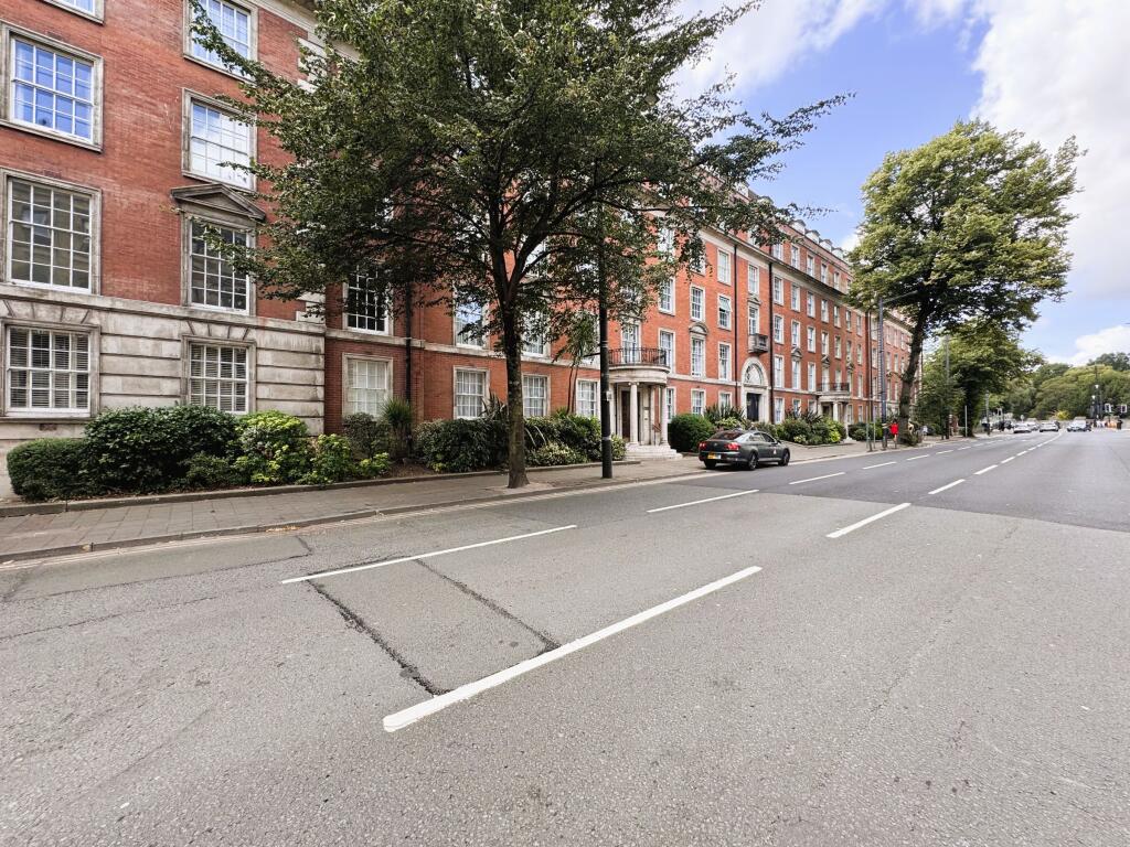Main image of property: Kenilworth House, Westgate Street, Cardiff CF10 1DJ