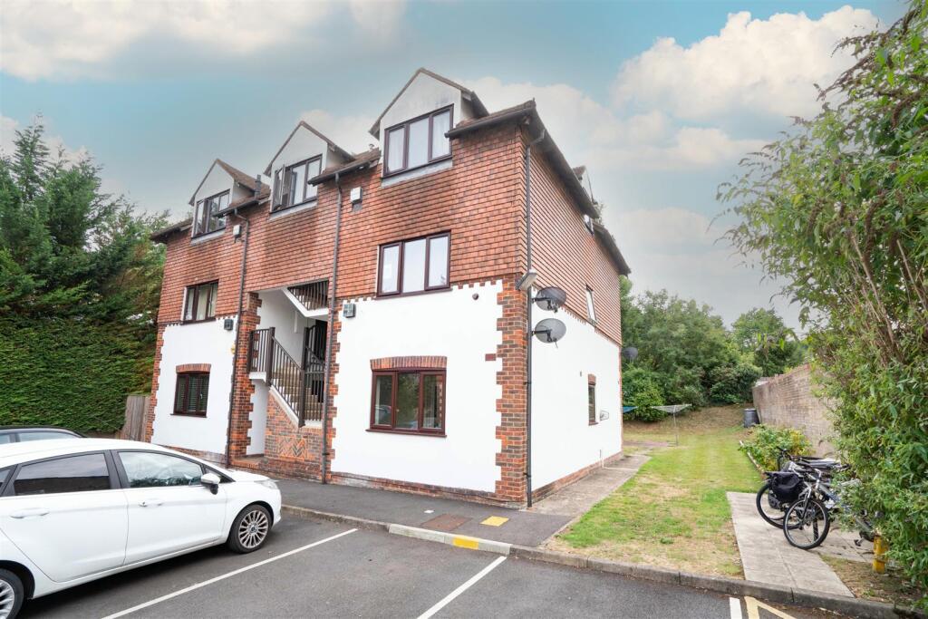 Main image of property: WILLOW COURT, BASSETSBURY LANE