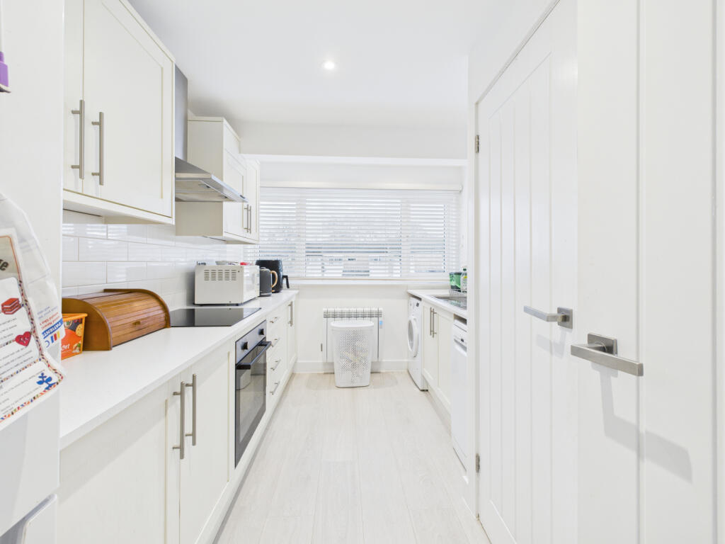 Rickman Close, Woodley - View 3